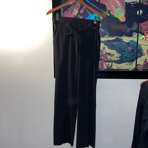 Athleta street pant. New.